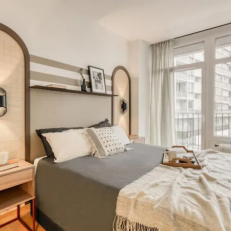 Cicek - 3 Et Balcon A Beaugrenelle פריז