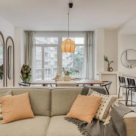 Cicek - 3 Et Balcon A Beaugrenelle דירה *