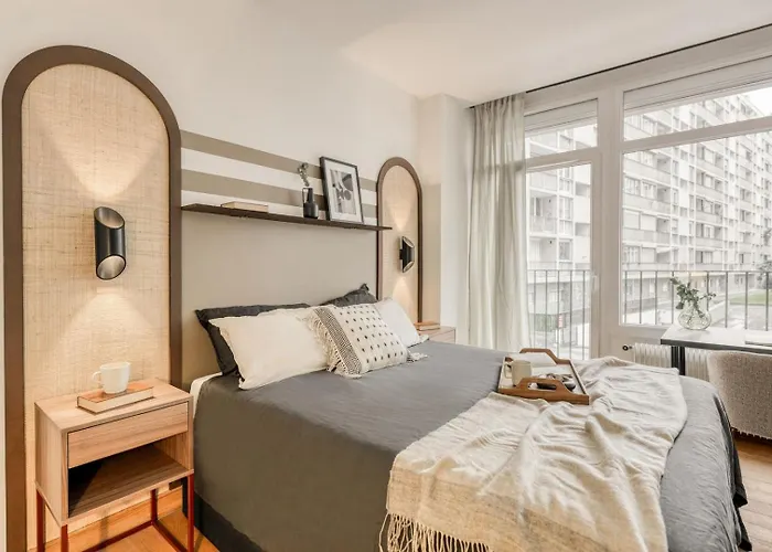 Cicek - 3 Et Balcon à Beaugrenelle Parigi